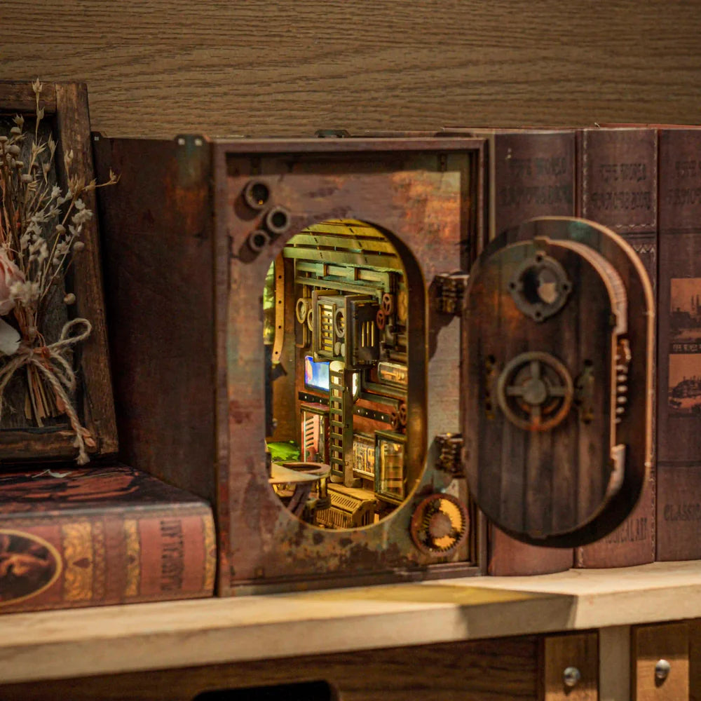 Abandoned Submarine Book Nook Kit