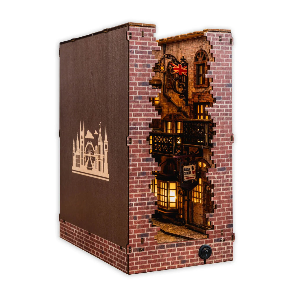 London's Old Town Book Nook | LKWood