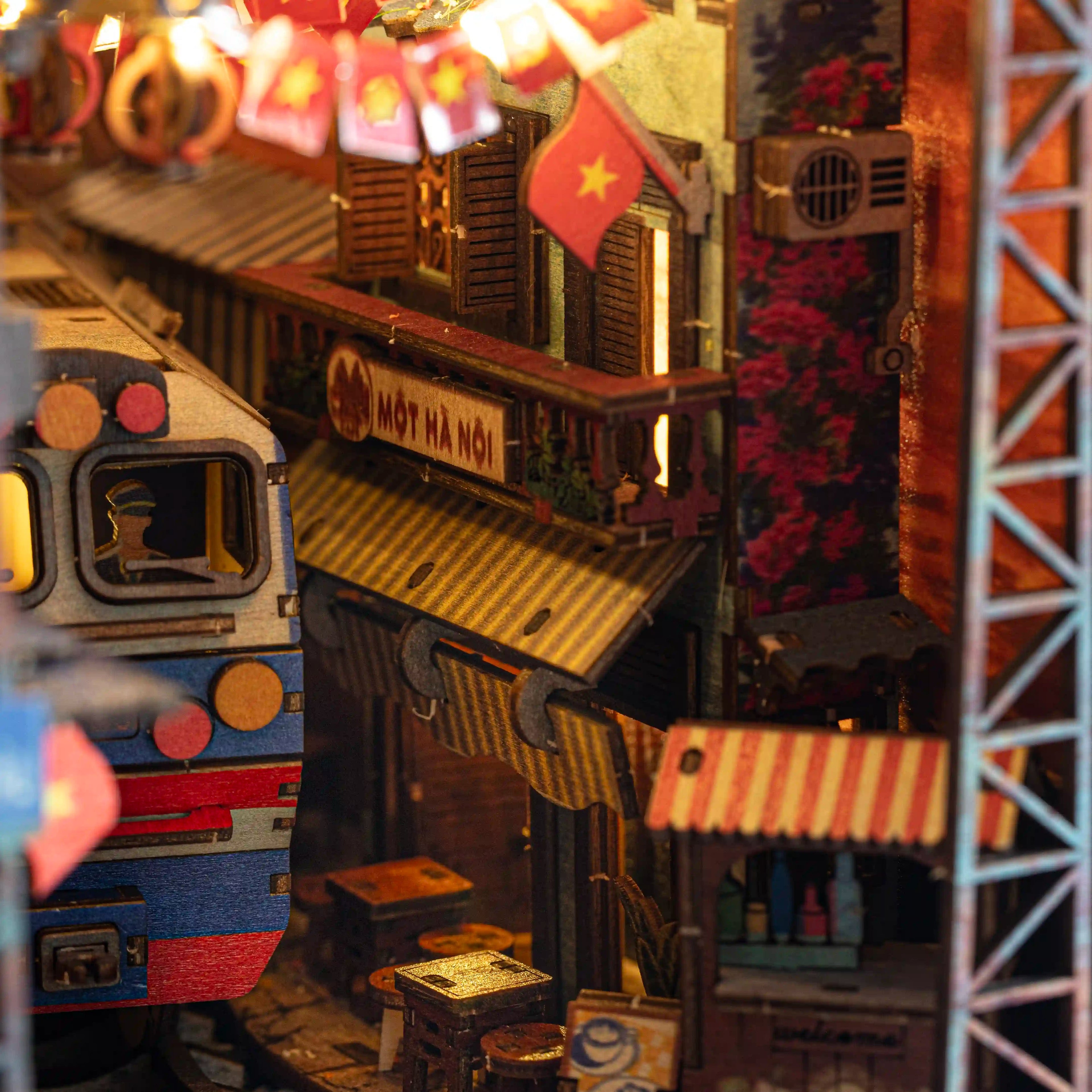 Hanoi Train Street Book Nook | LKWood (Pre-Order)