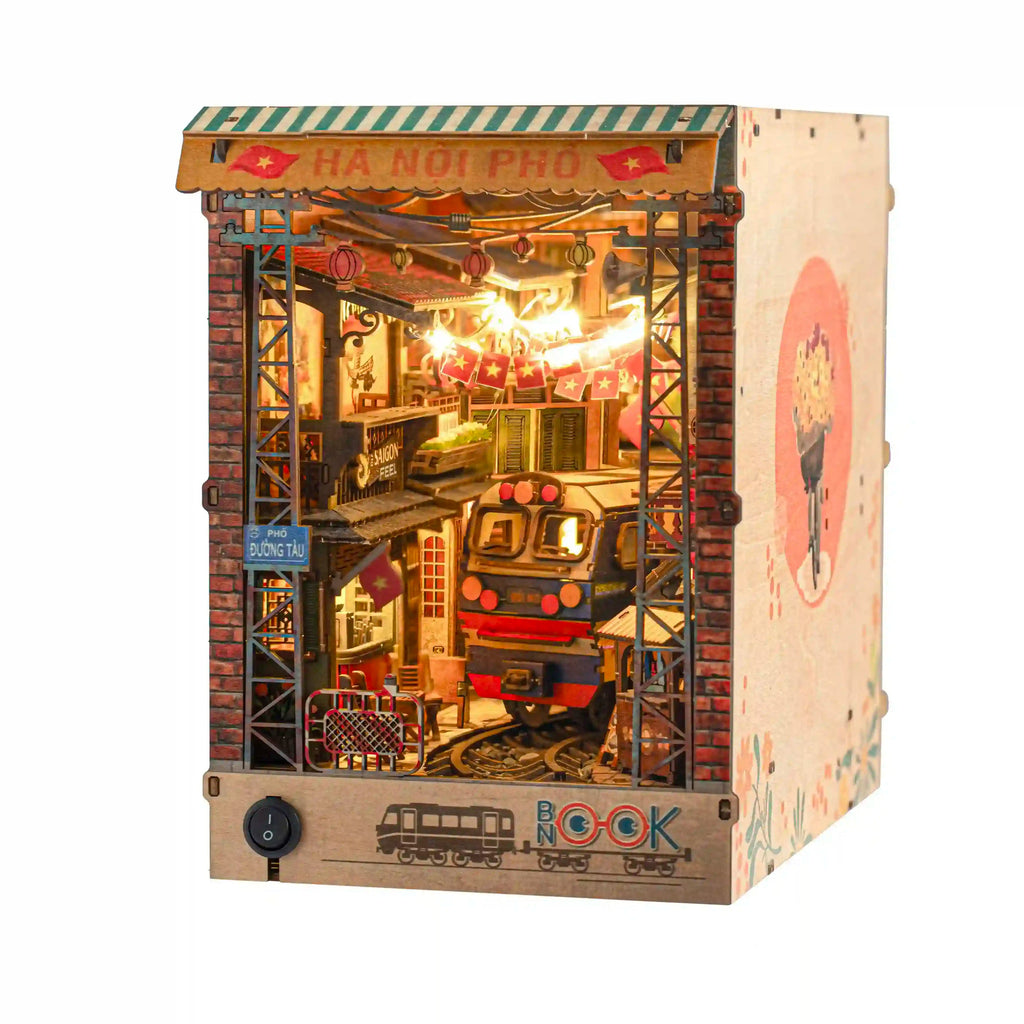 Hanoi Train Street Book Nook | LKWood (Pre-Order)